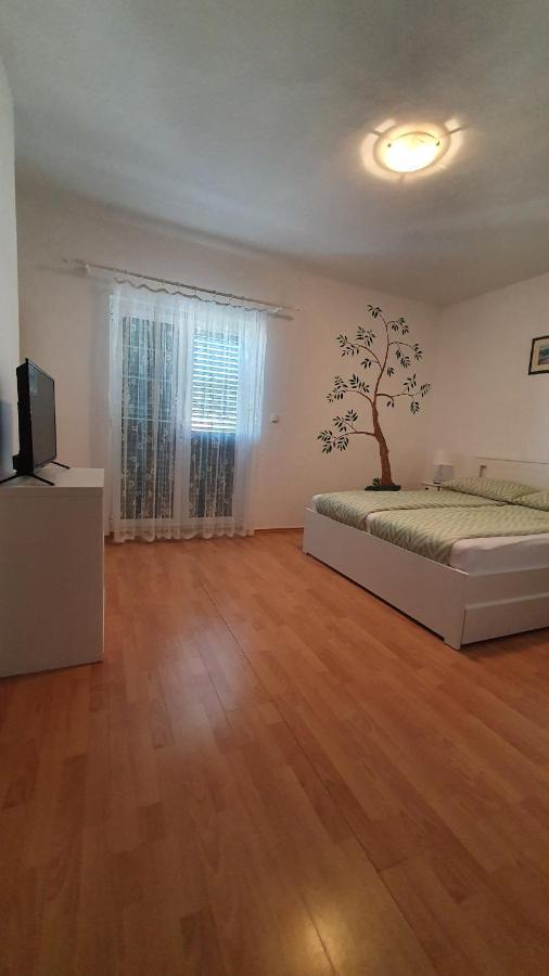 חוואר Apartman Filis מראה חיצוני תמונה