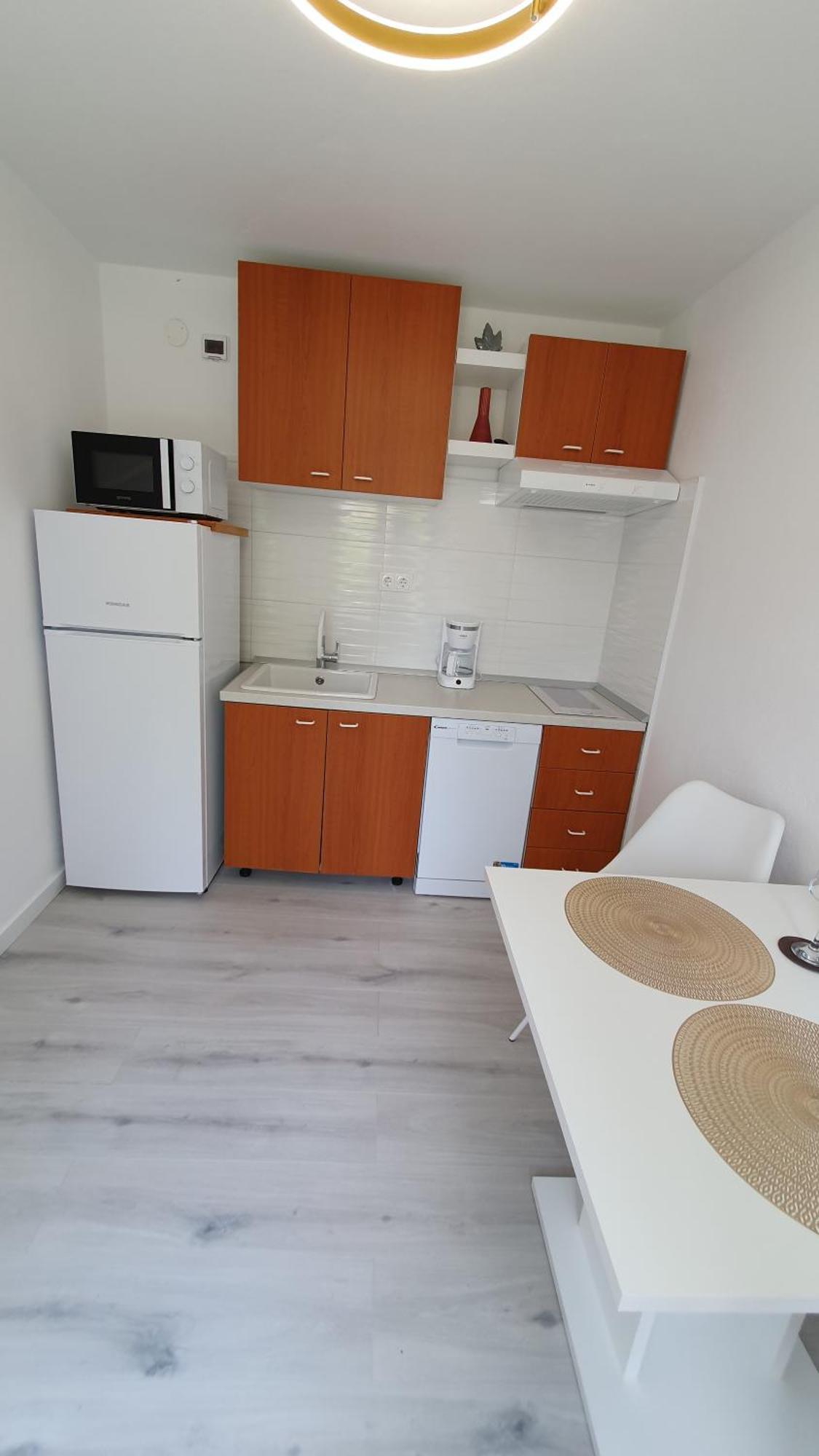 חוואר Apartman Filis מראה חיצוני תמונה